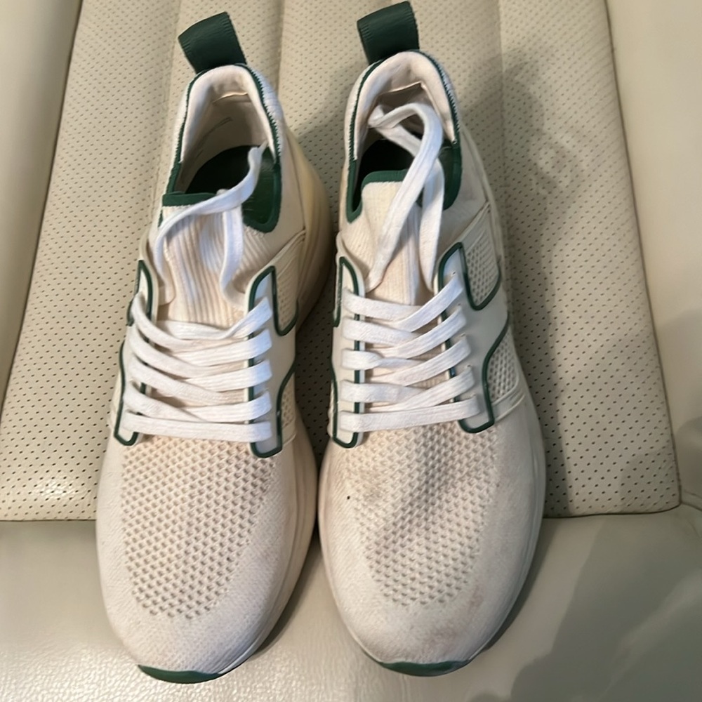 Women’s TORY BURCH white and green athletic shoes sz 8 1/2, worn once, too small